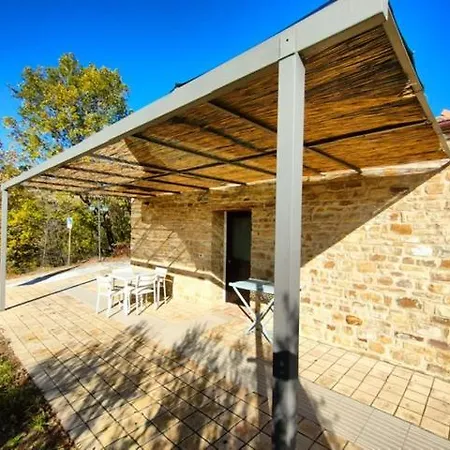 Borgo Del Ginepro Farm stay Castiglione Messer Raimondo