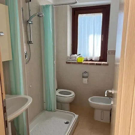 Фермерский дом Borgo Del Ginepro Кастильоне-Мессер-Раймондо