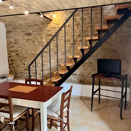 בית חווה Borgo Del Ginepro *